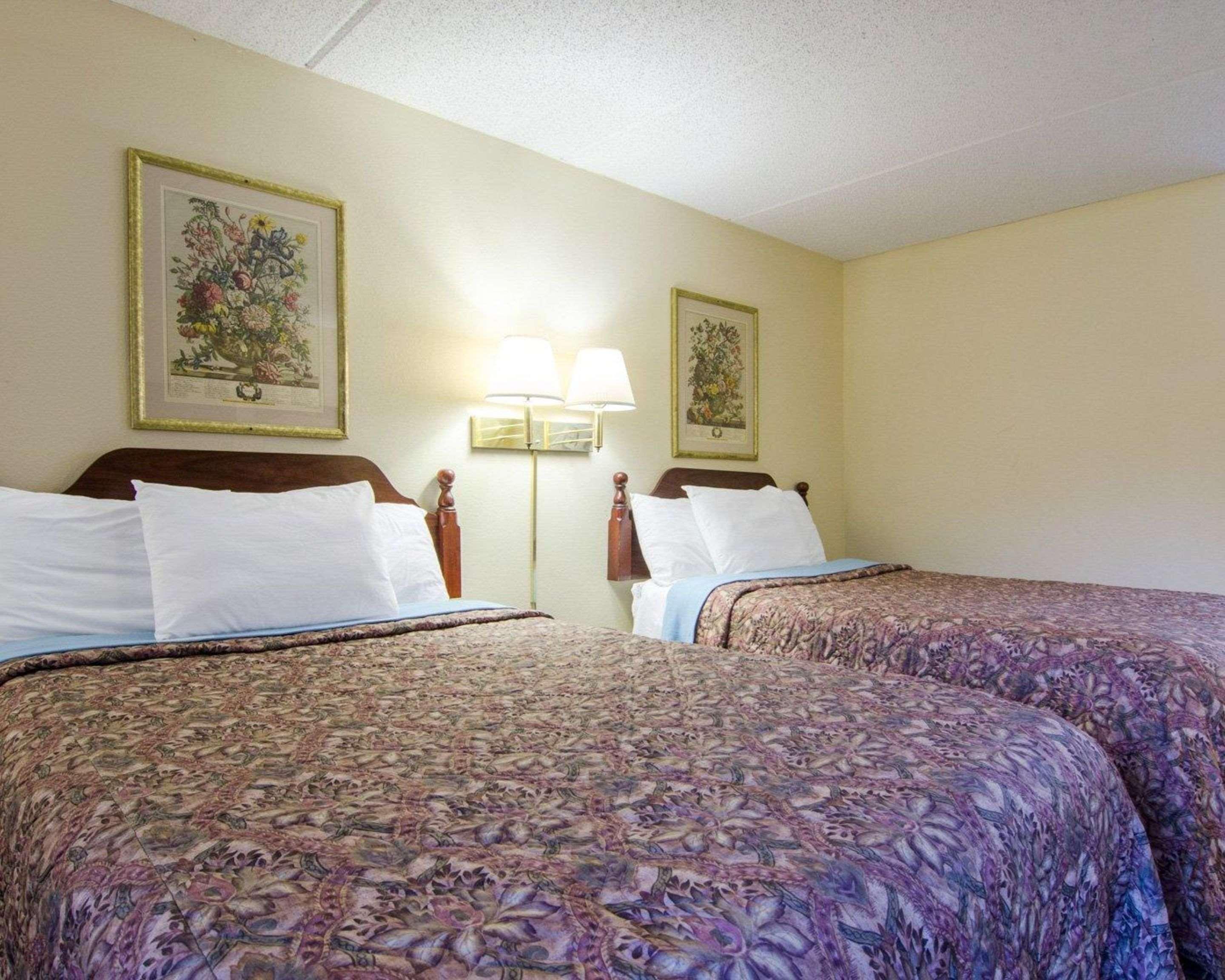 Rodeway Inn Norcross Extérieur photo