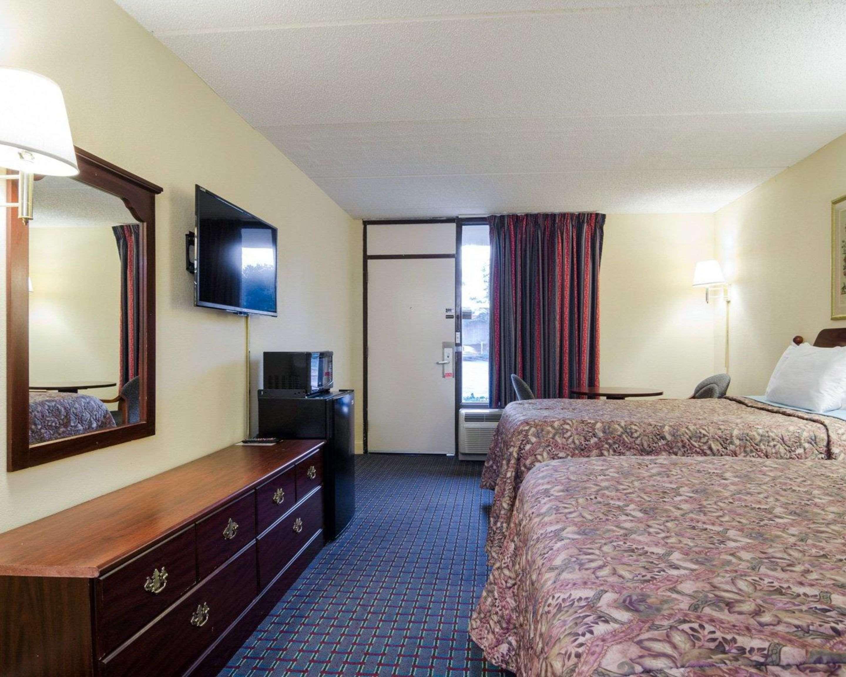 Rodeway Inn Norcross Extérieur photo